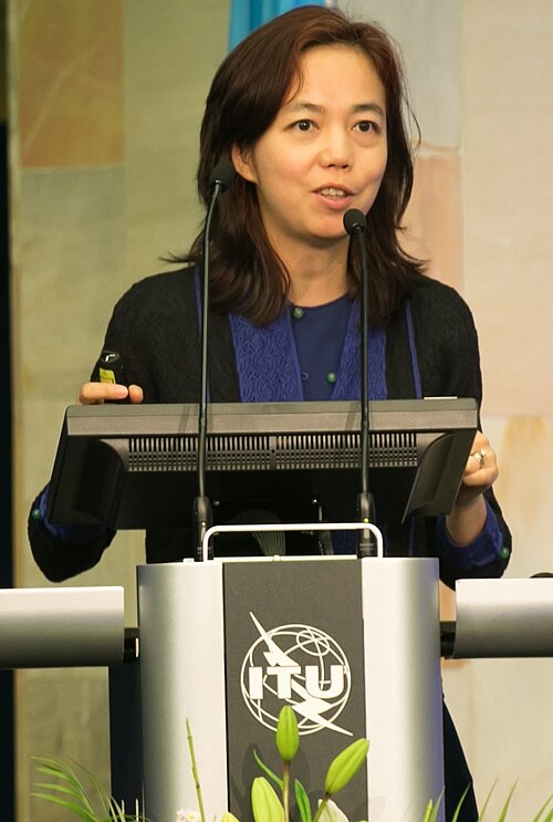 Photograph of Fei-Fei Li