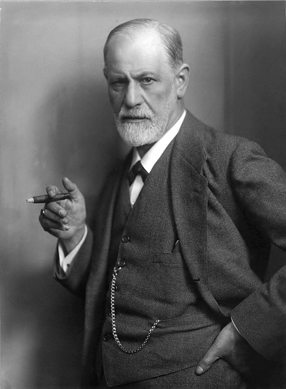 Sigmund Freud, founder of psychoanalysis, whose consulting room defined the early talking cure.